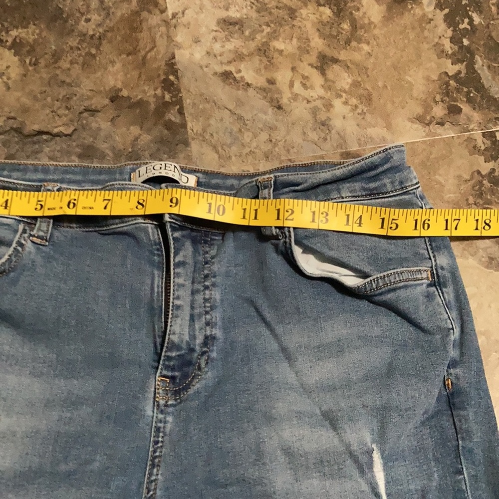 Legend London - Men's Spray-On Ripped Stone Washed Jeans (34x32) - Picture 5 of 7